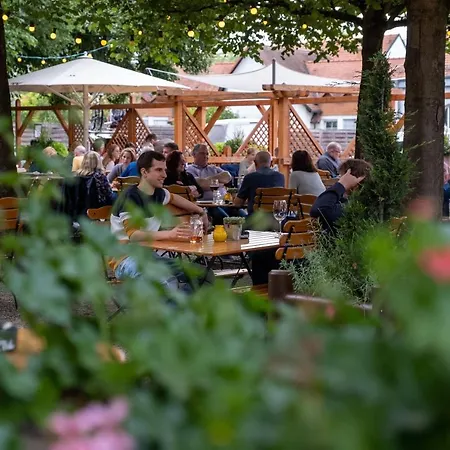Hotel Domhof Špýr