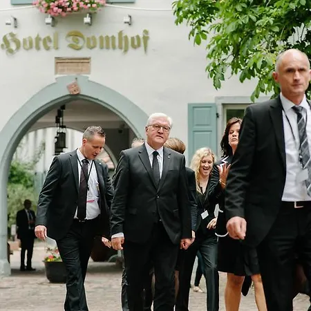 Domhof Hotel Špýr